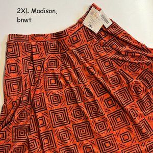 2XL Lularoe Madison pleated skirt, orange with black squares